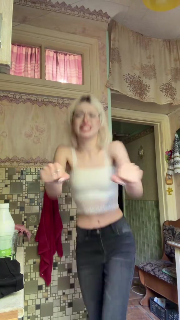 @аленаконч