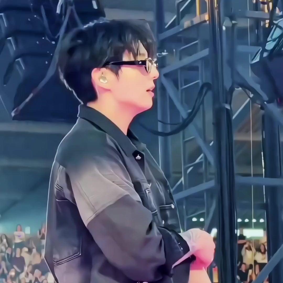 @💜𝐁𝐓𝐒⟭⟬💜𝐕 𝐑𝐌 𝟒𝐉𝐒