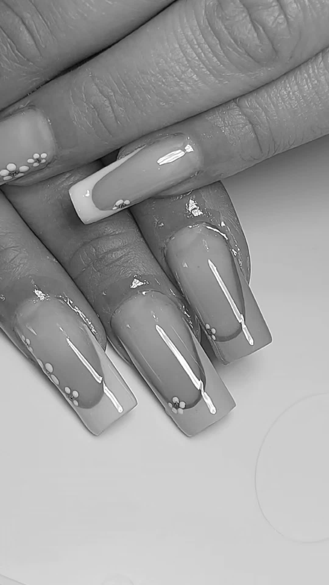 @Assunta Nails 💅🩷