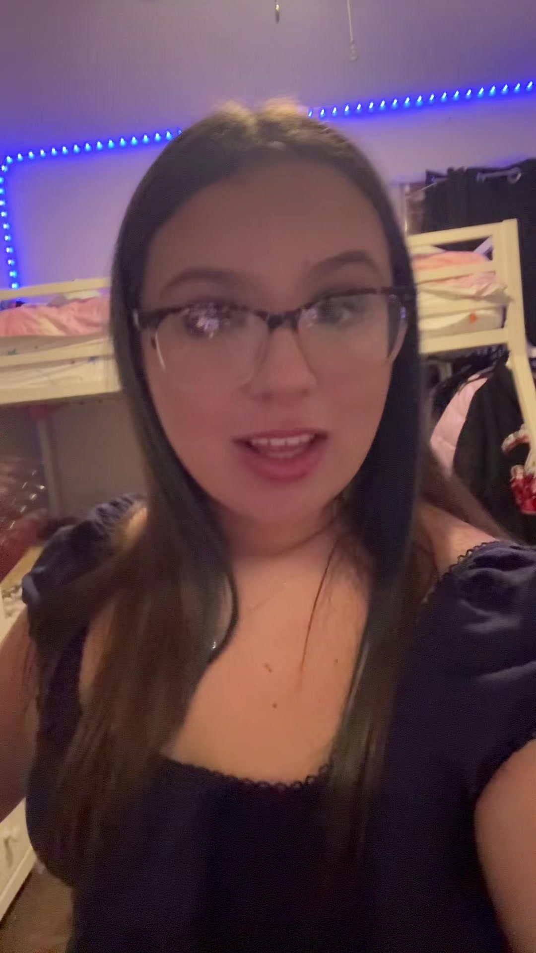 @Tina.