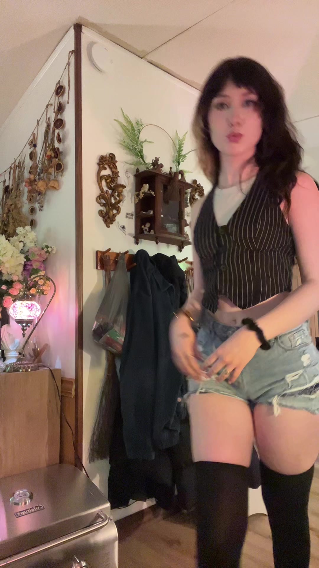 @Alli