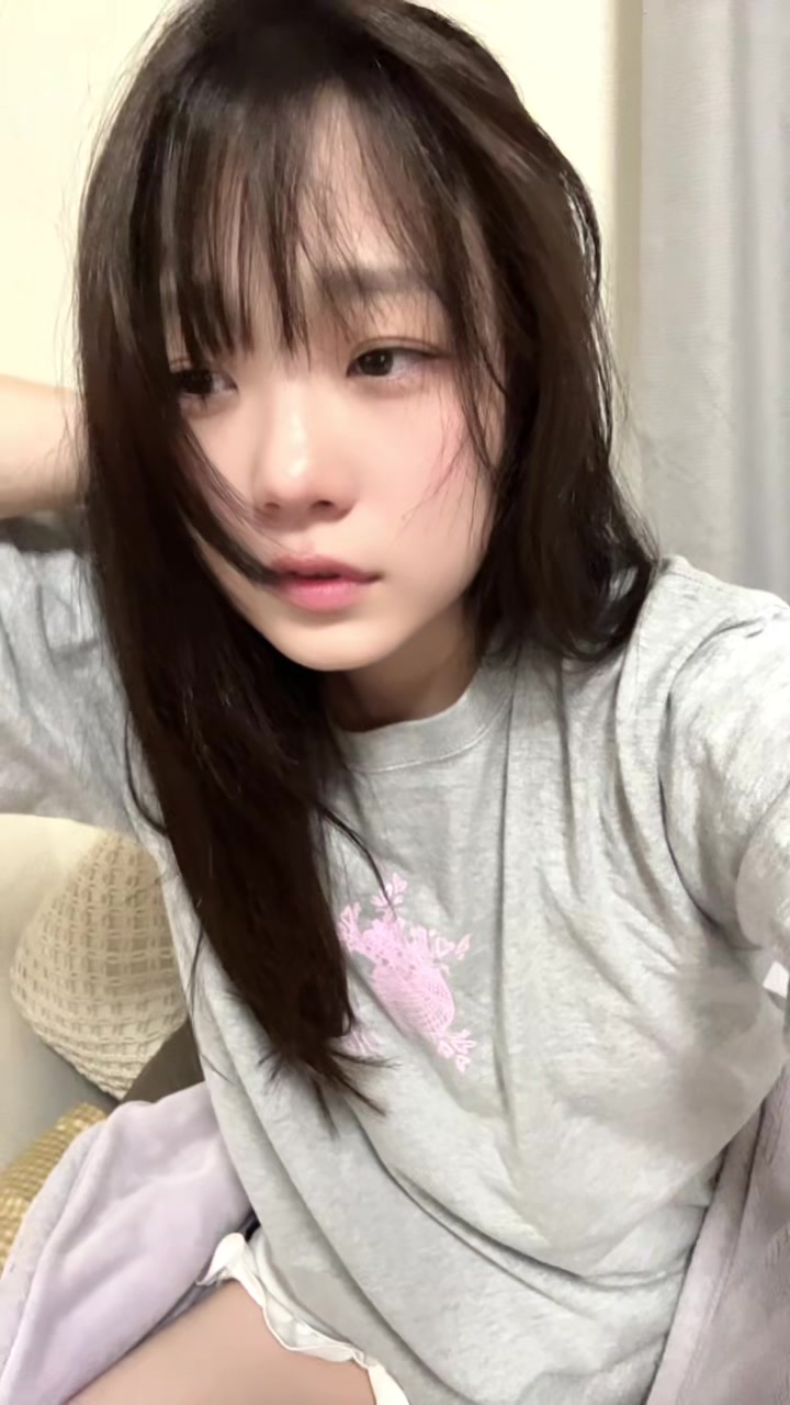@buzama_