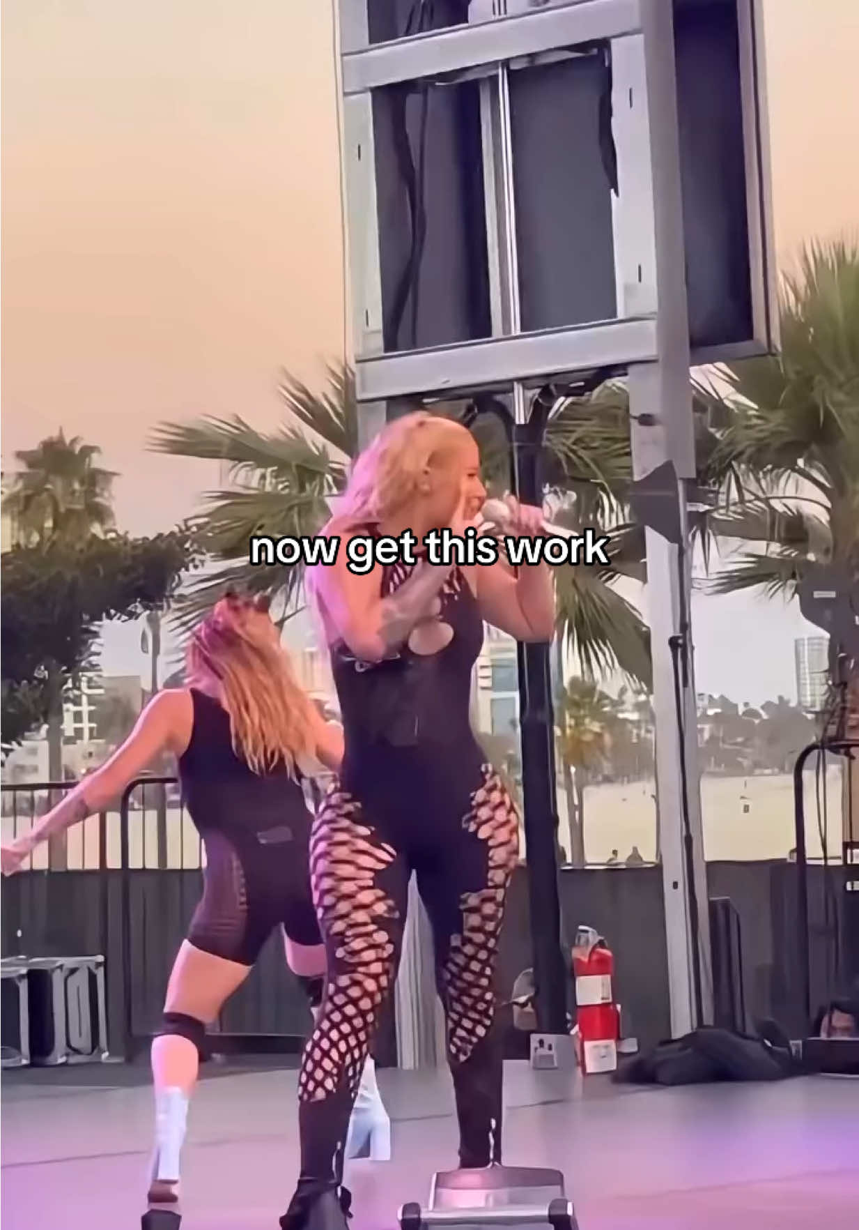@Iggy Azalea Daily