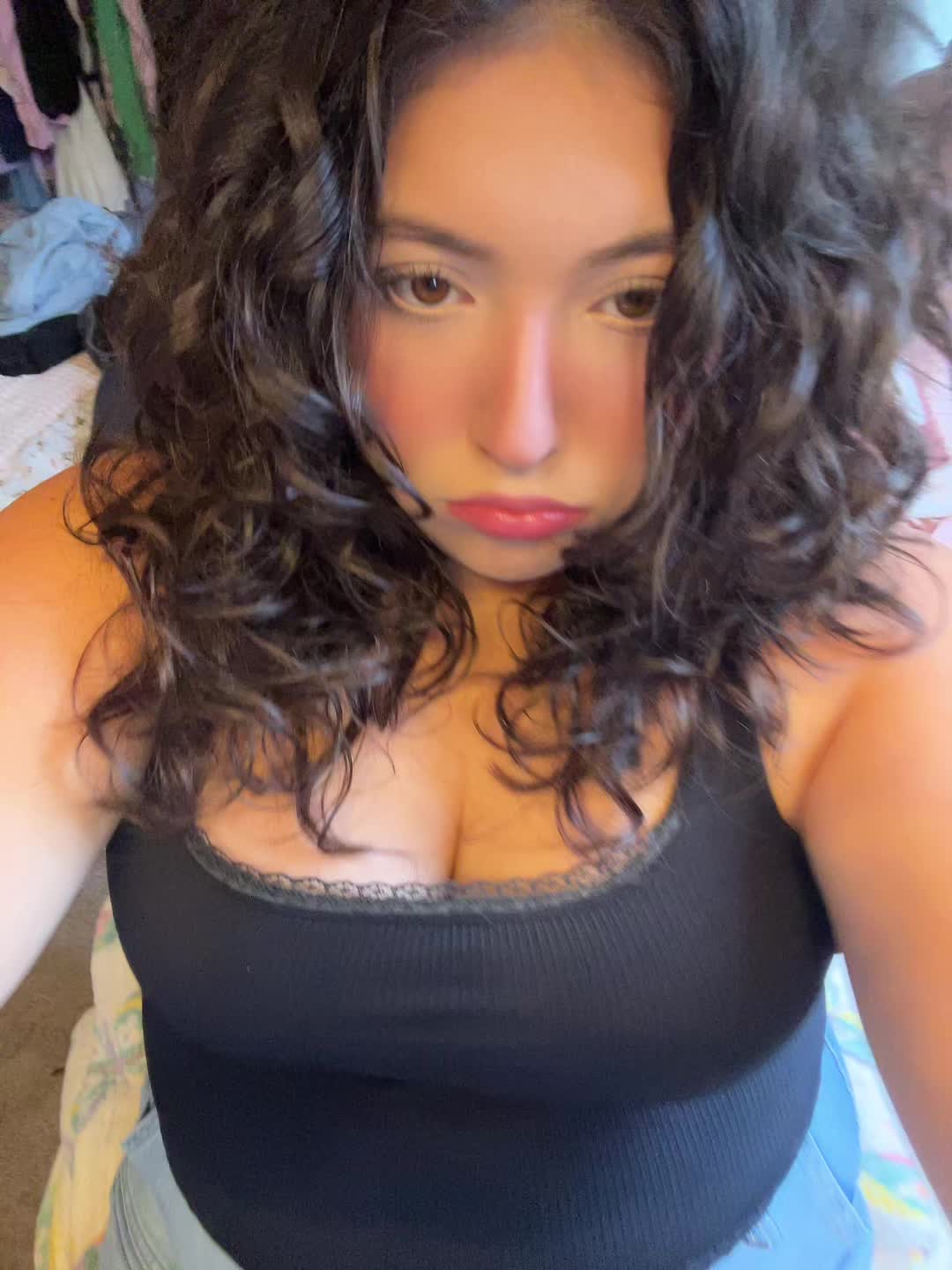 @🙃ky