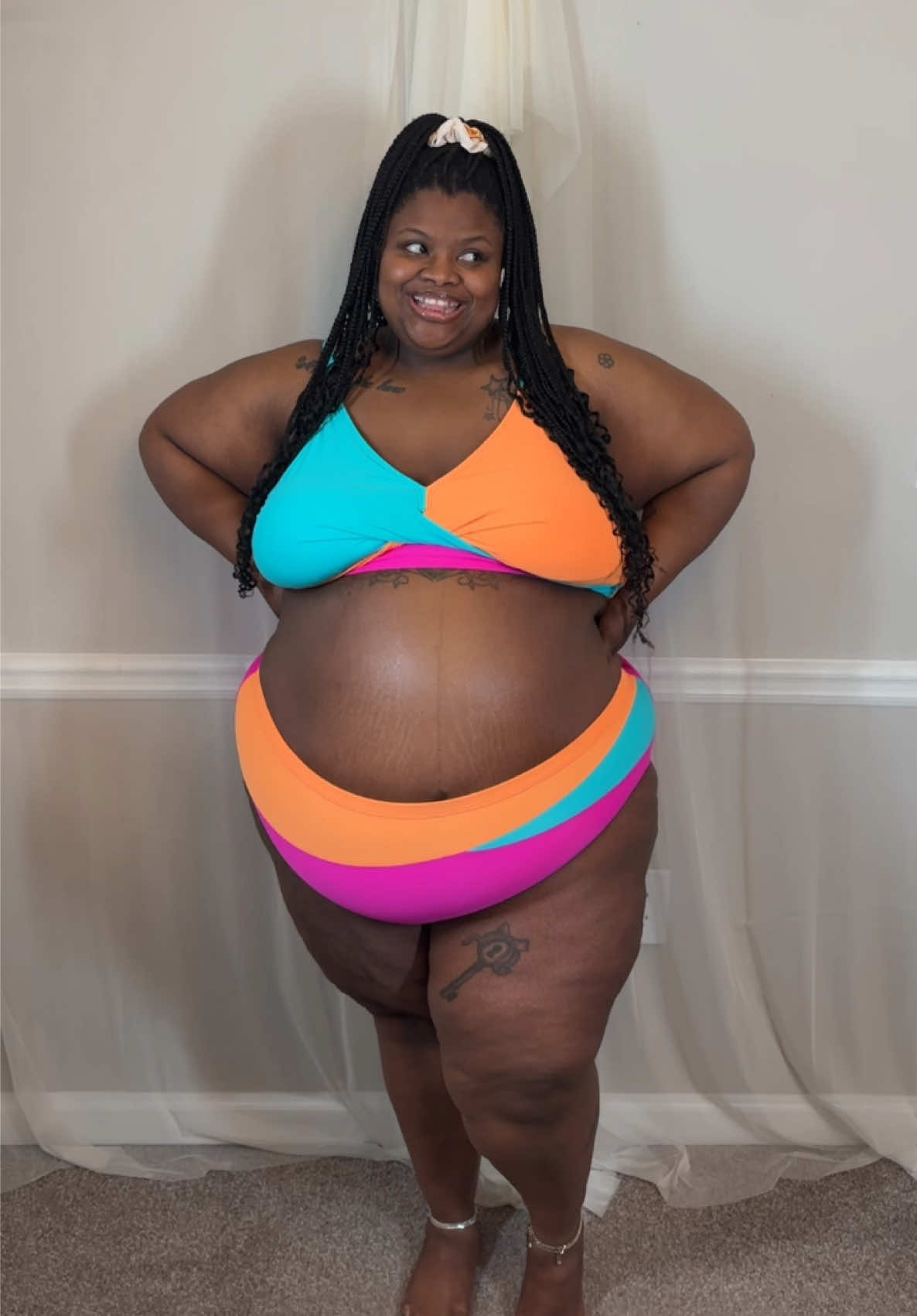 @Nikki &bull; Plus Size Fashion