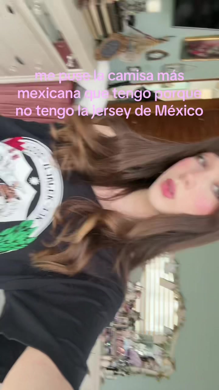 @𝐻𝑜𝑛𝑒𝑦