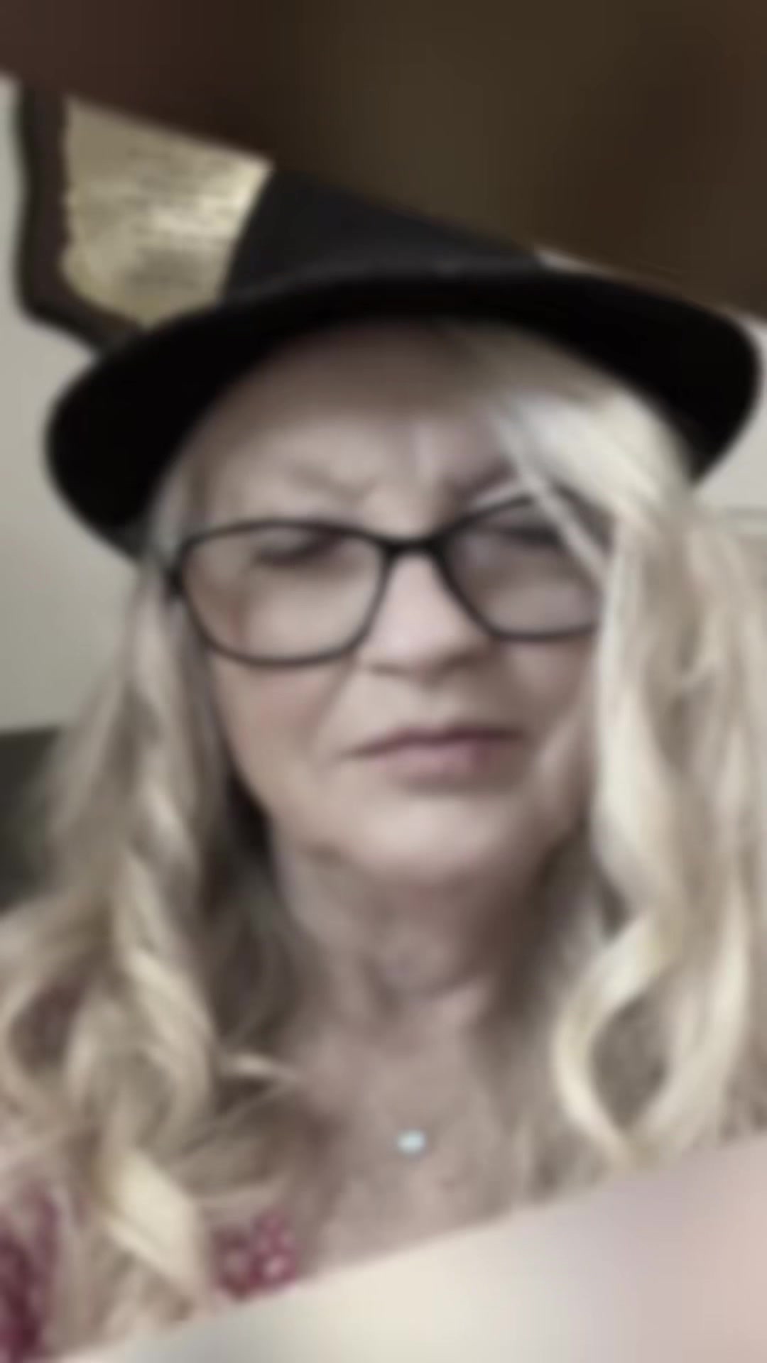 @Sandra Kay (Peaches)