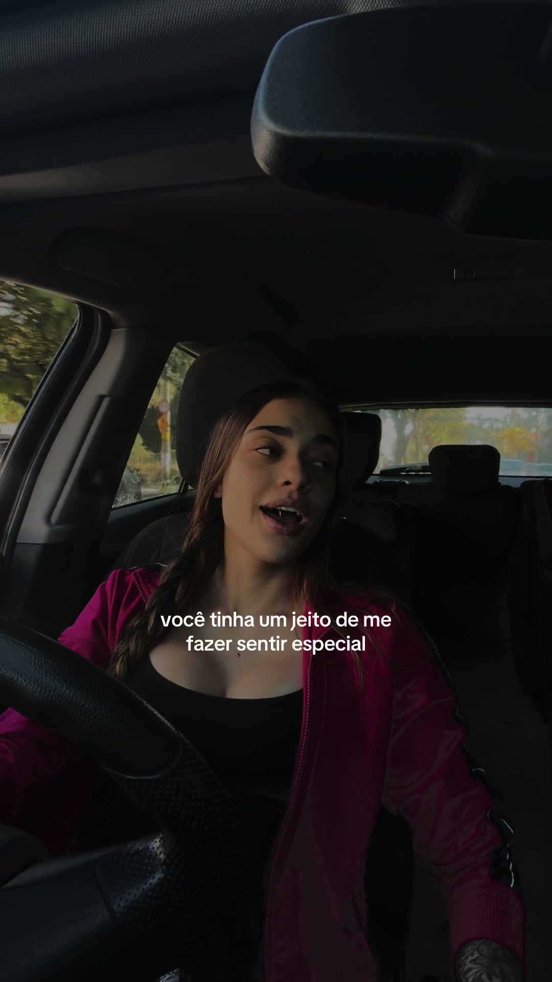 @Naíla