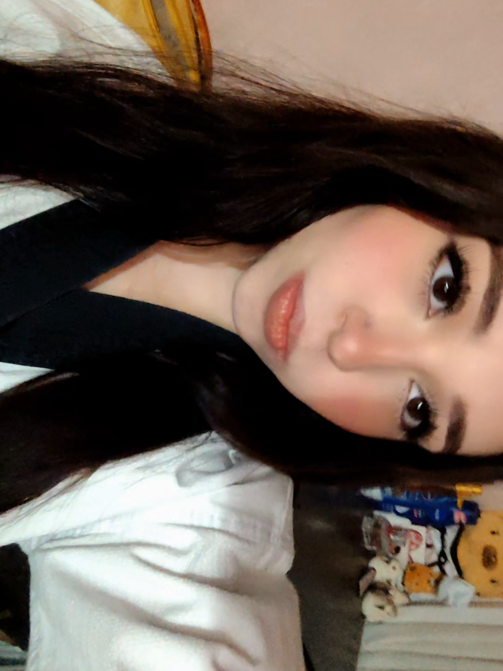 @_Beluuu_