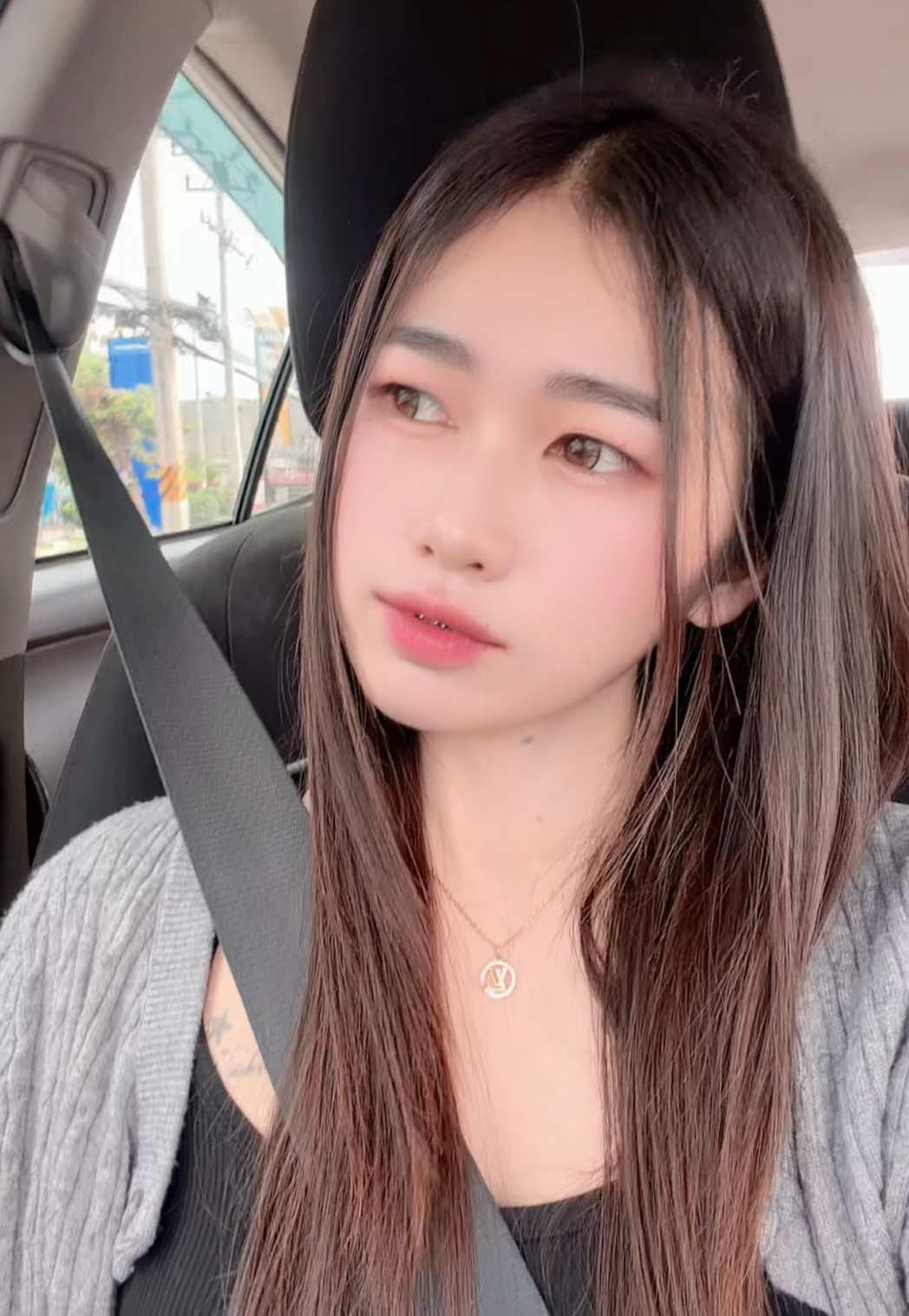 @พลอยใส 🦋