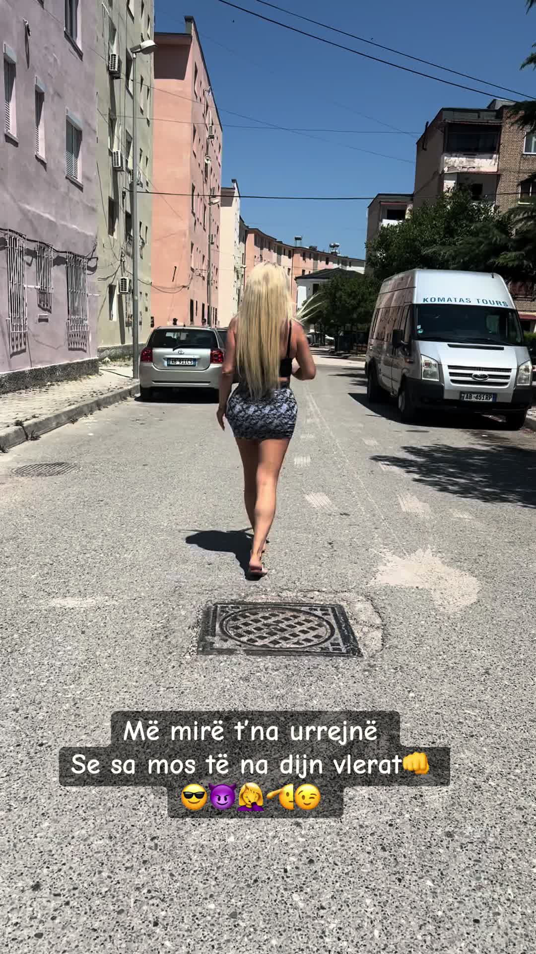 @Je Suis Mela