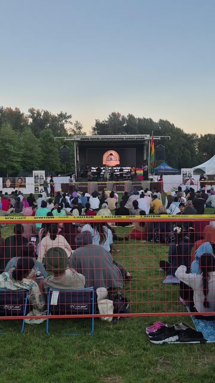 @Lucky ਮੁੰਡਾ 👍🍁🍁🍁SURREY