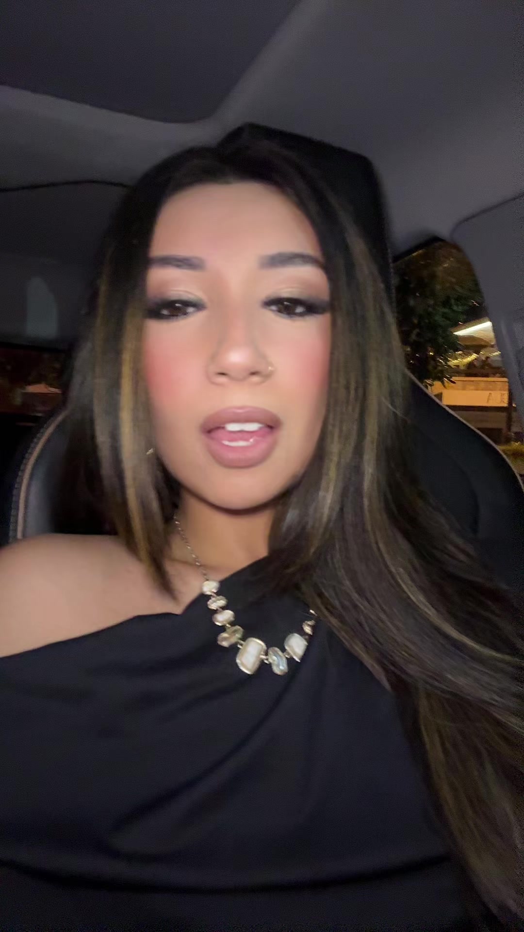 @alicia