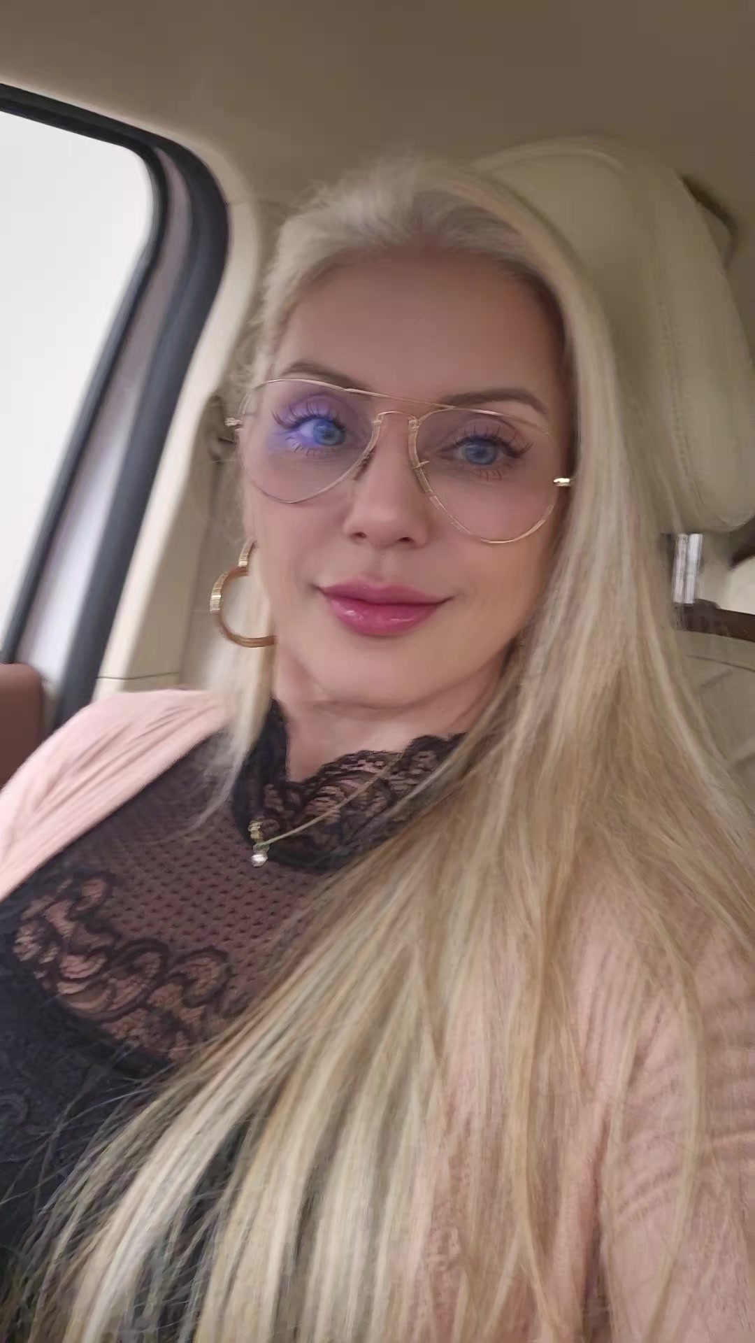 @lu