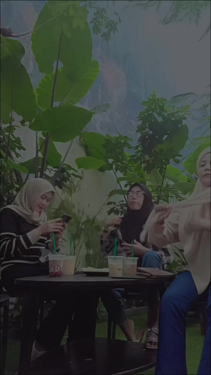 @Queen Of Sumala 🧟