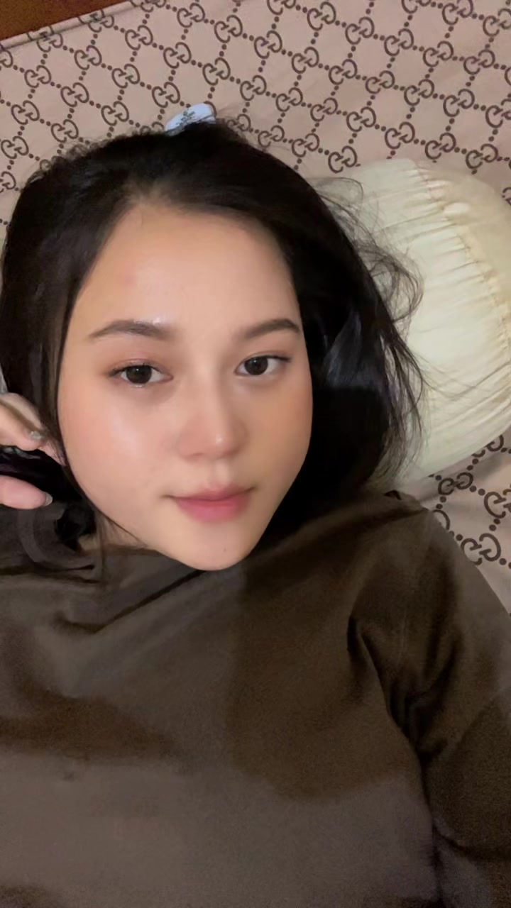 @olivia bakrie