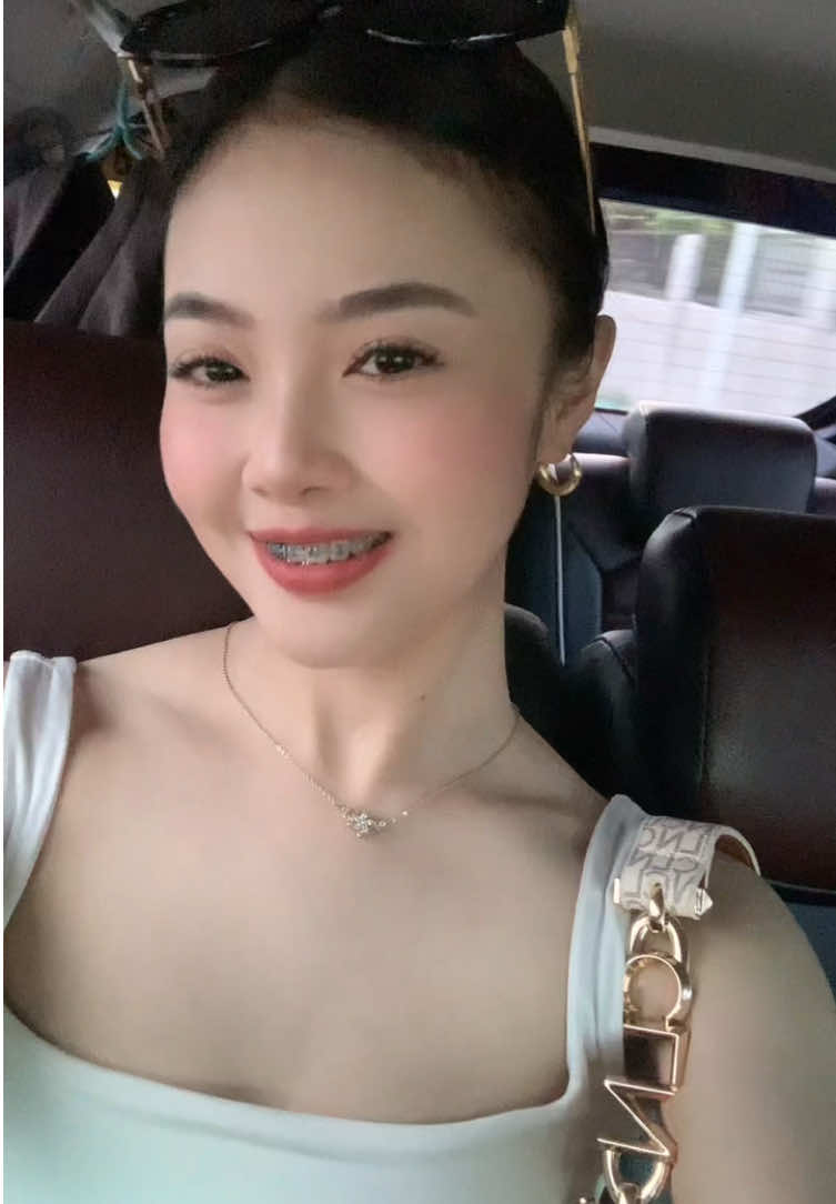 @Nicole Miranda