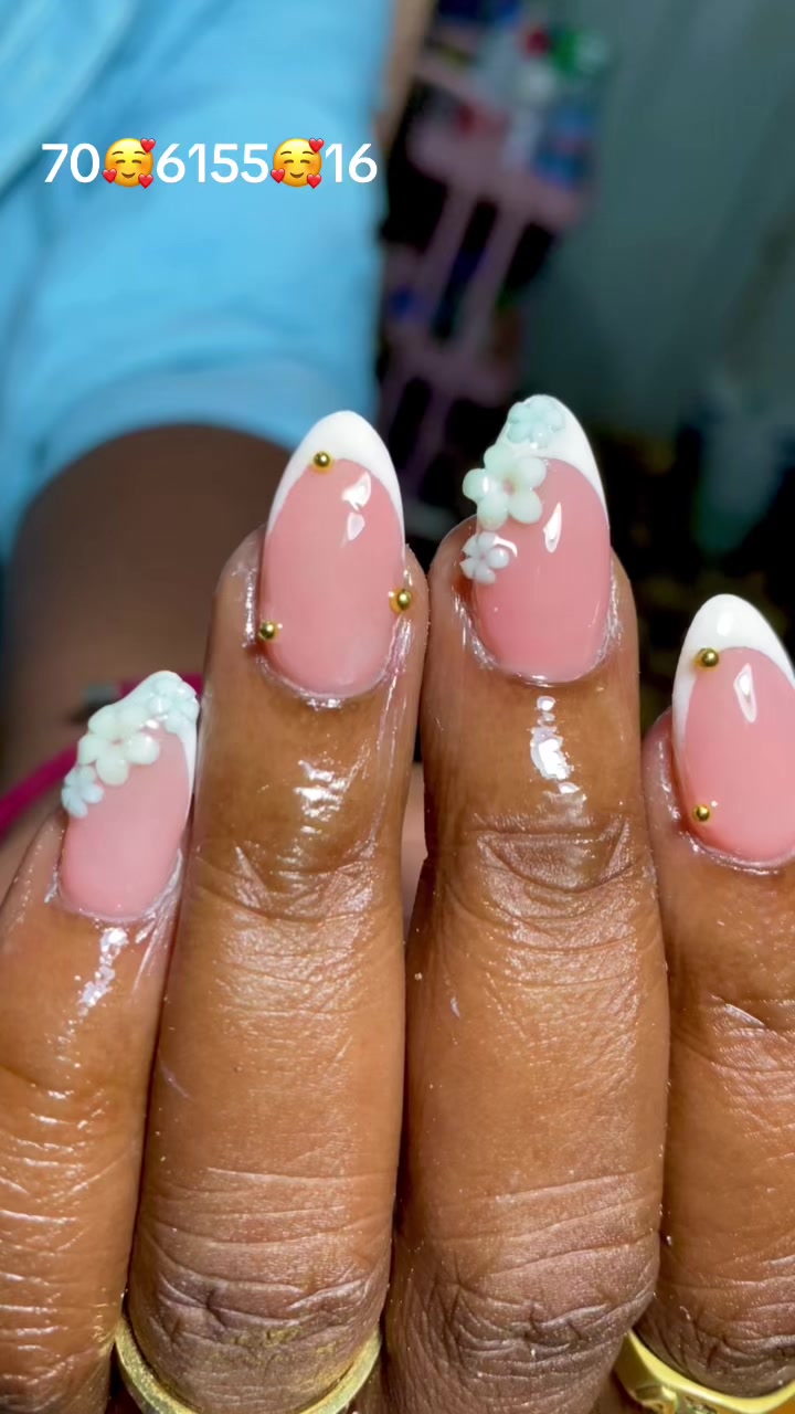 @NKM nail&rsquo;s Maman na conteneur
