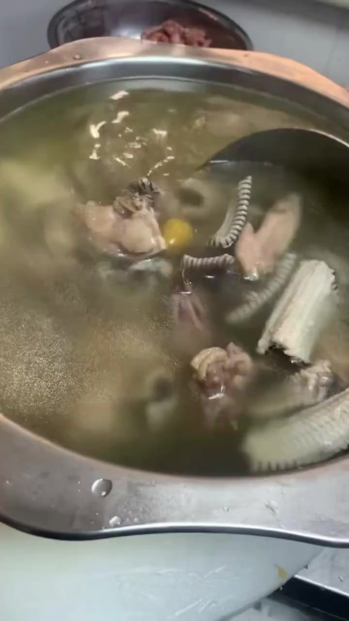 @法 務 部 矯 歪 署