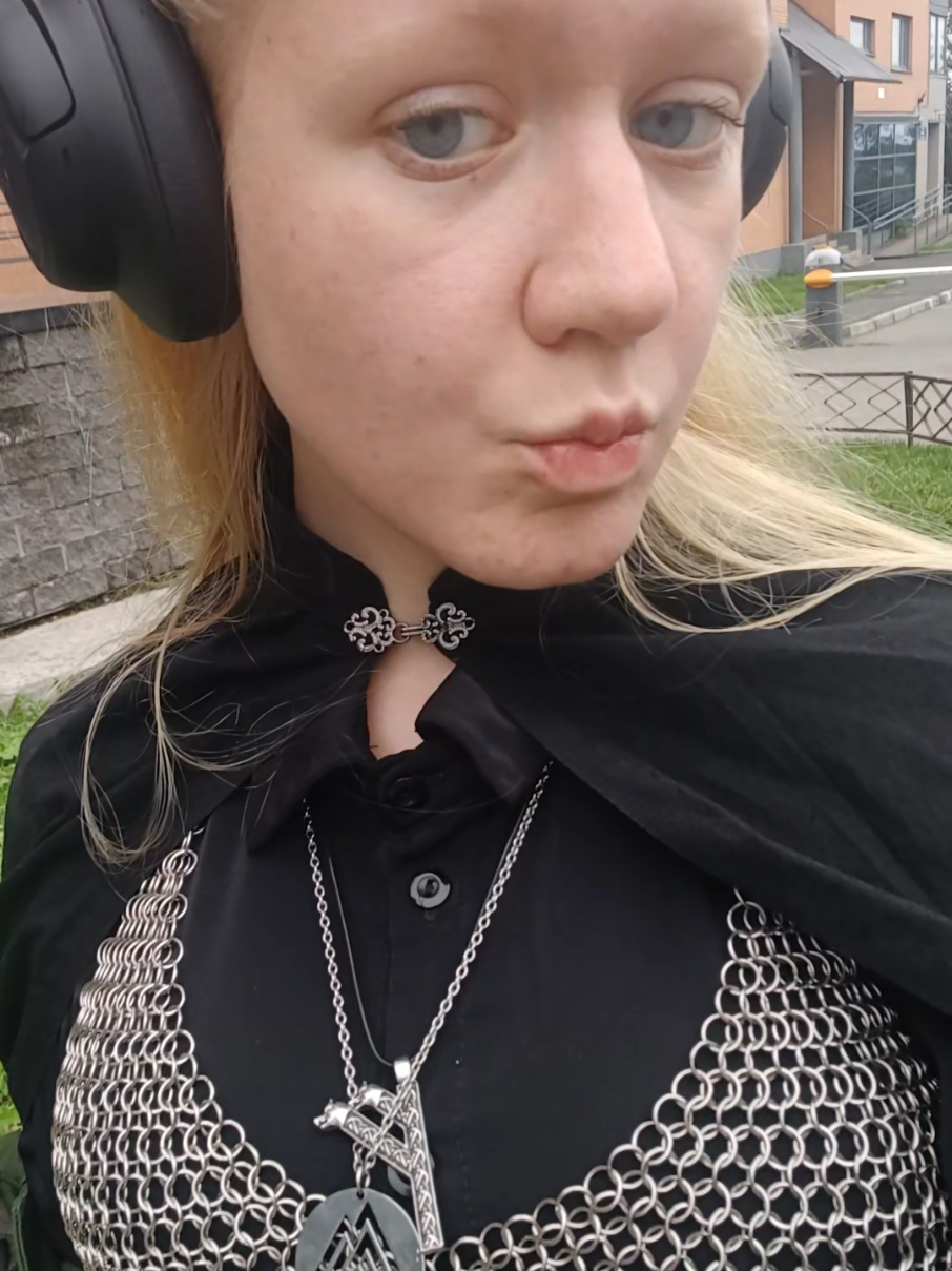@gråtepil🇷🇺💚🖤ᛉ
