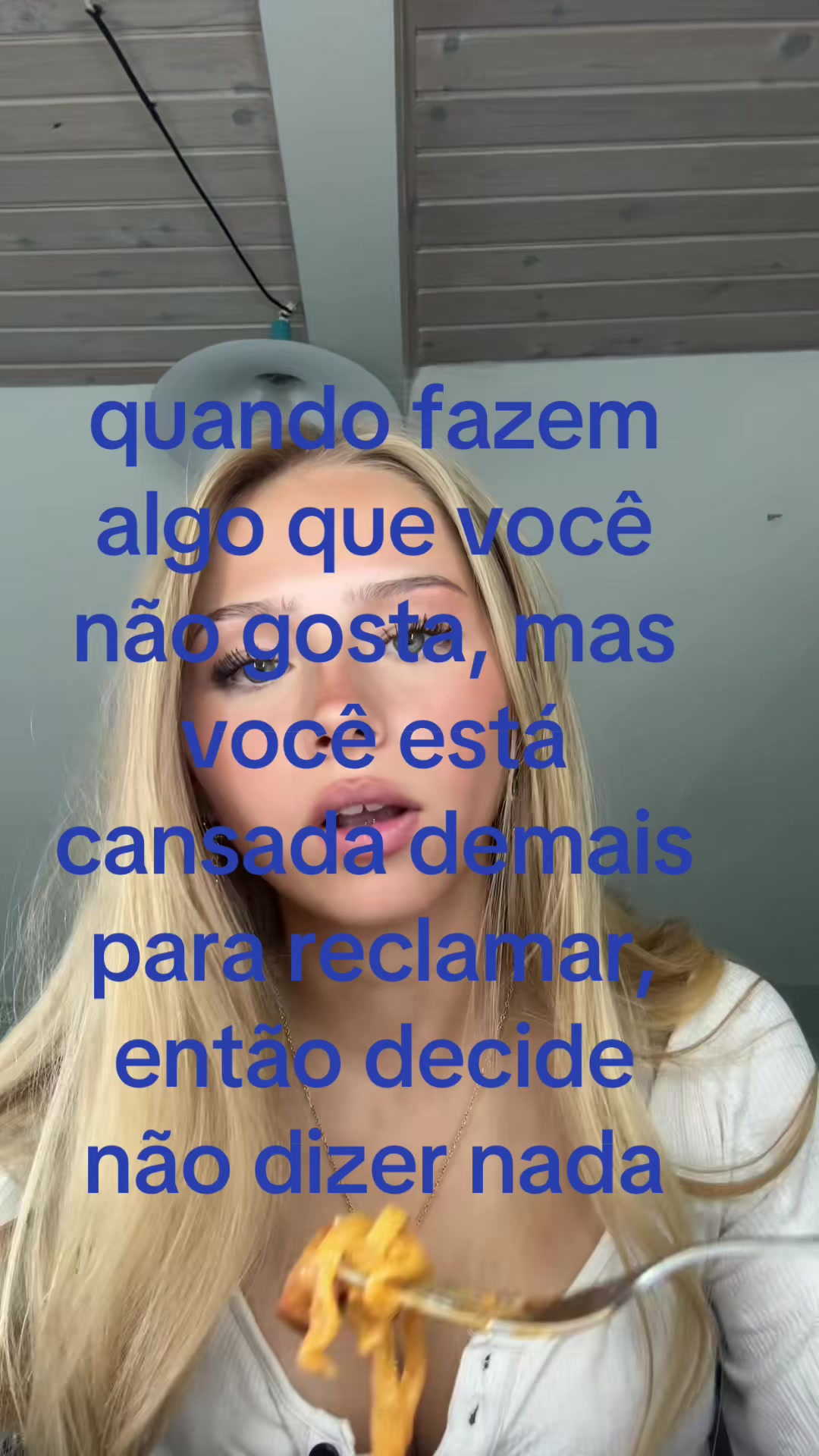 @⃟