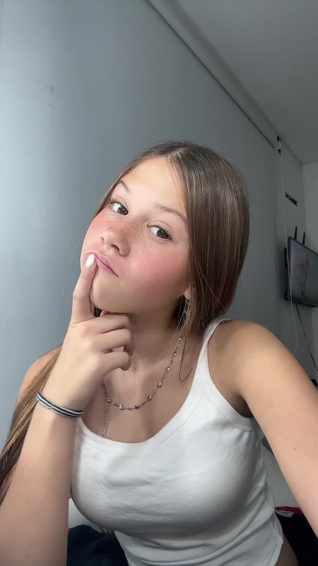 @~sofi menchón~