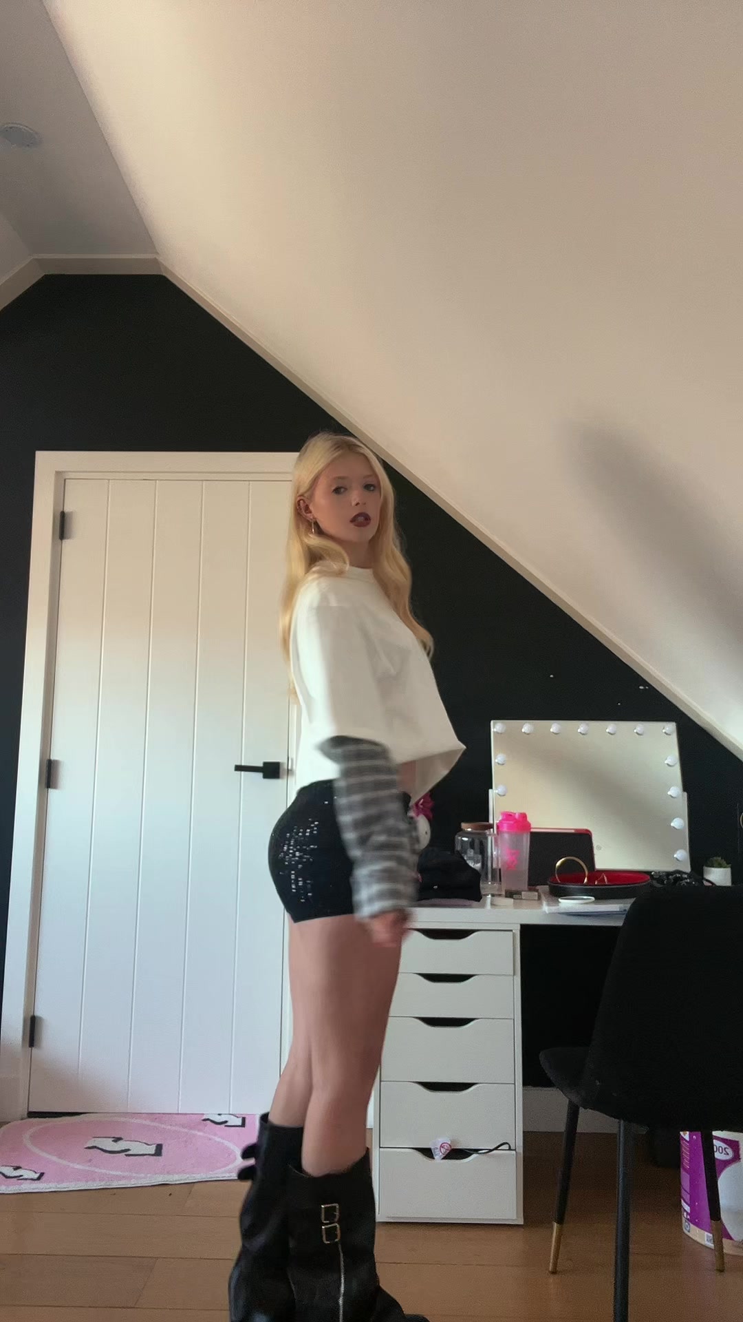 @talitha_m_
