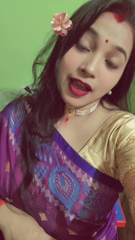 @👑রানী👑