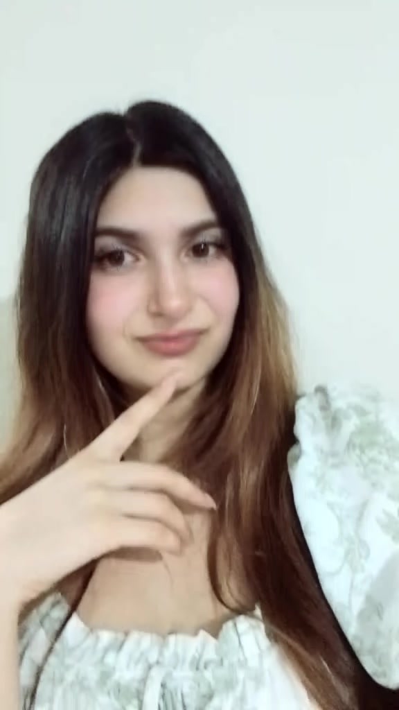 @Elviraa 🌙