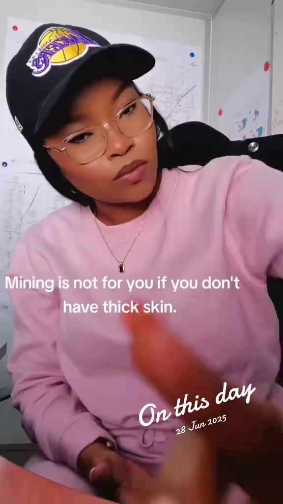 @Thatoyaona👷&zwj;♀️💅