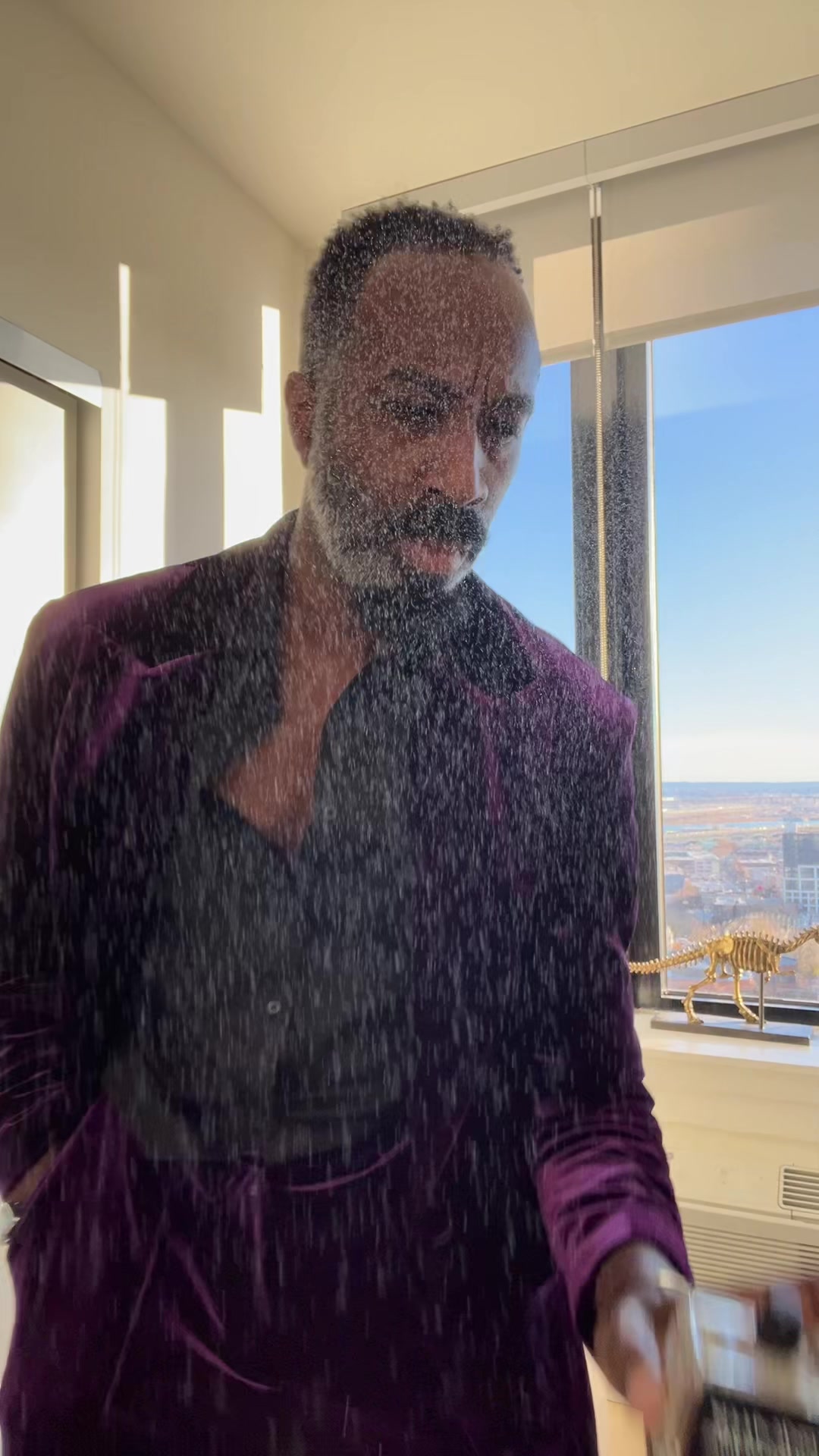@Mr. Salt n pepper back ๐