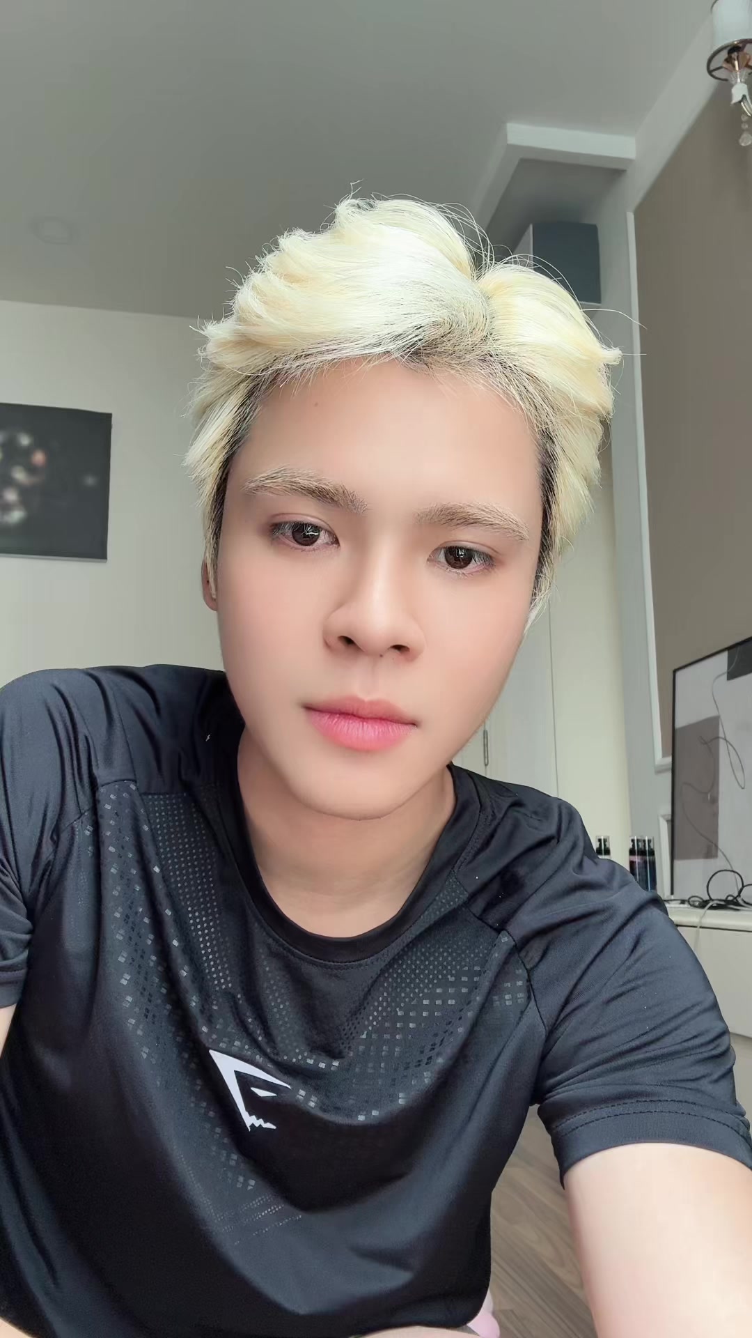 @Huỳnh Kh&aacute;nh Đ&ocirc;ng