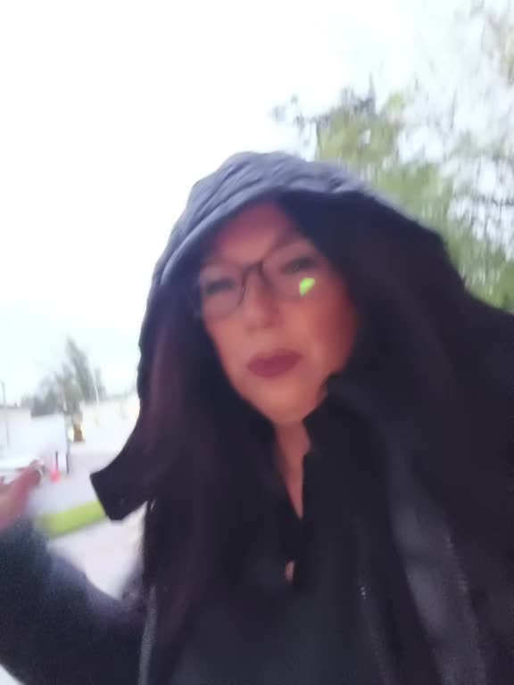 @&