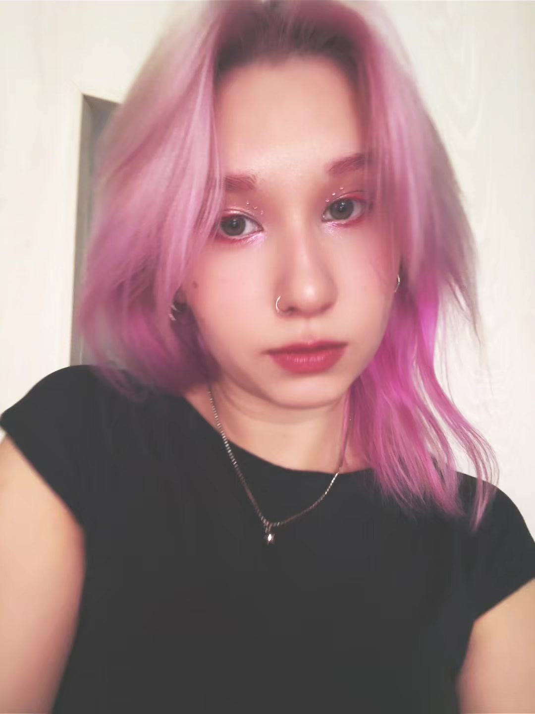 @яркая