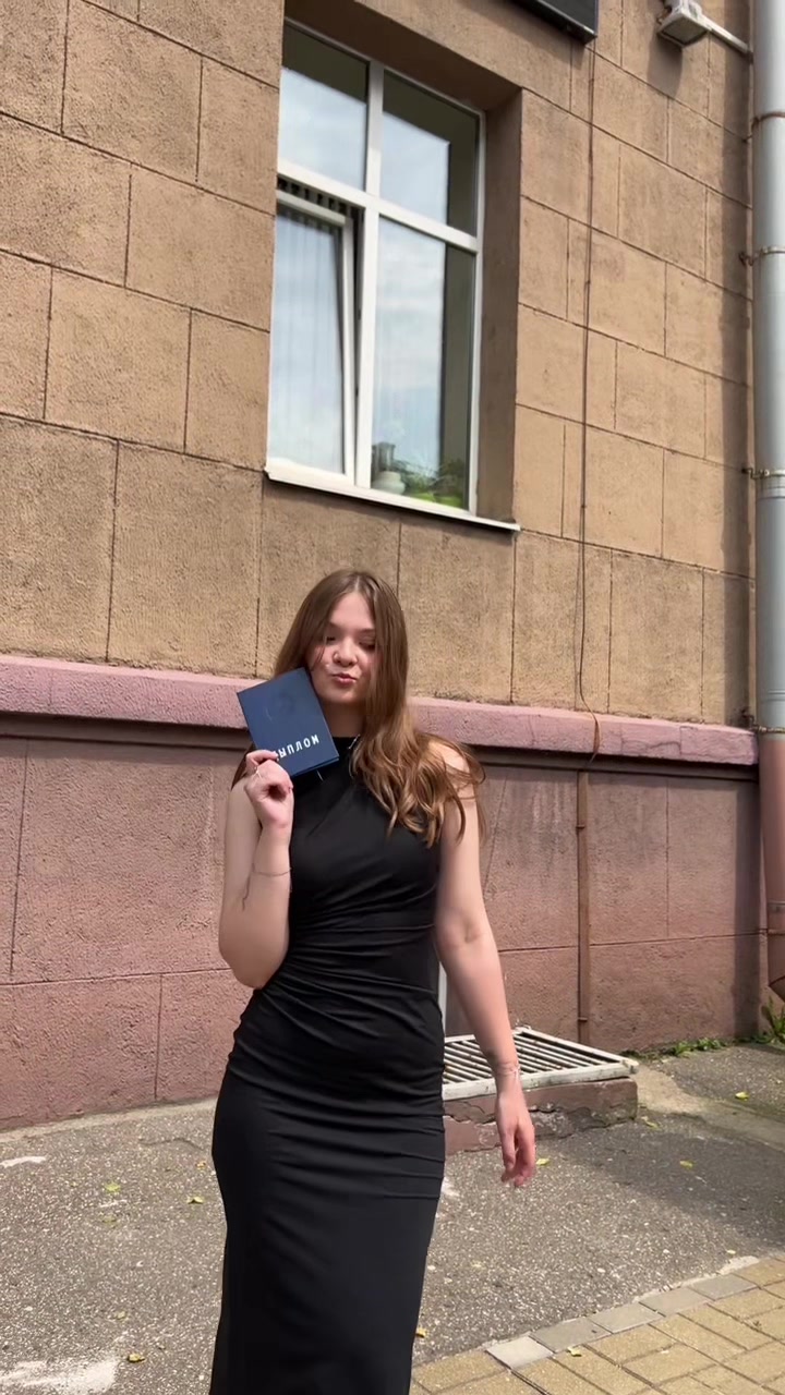 @valeria🫐