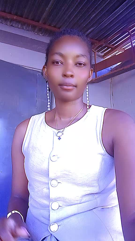 @L_i_n_d_a_h