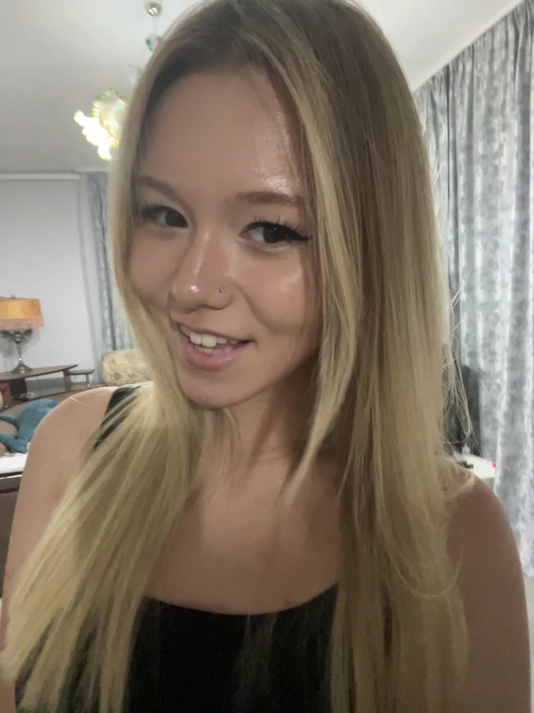 @👣👣