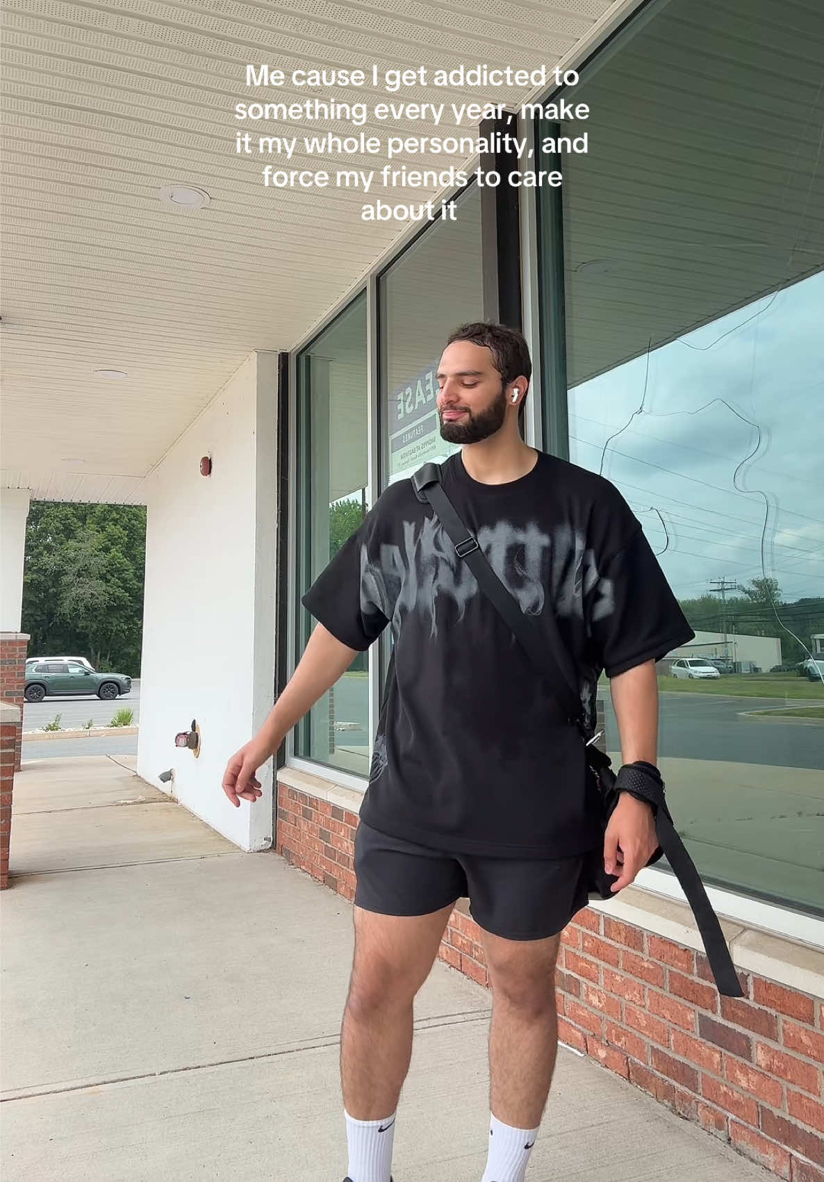 @Mo