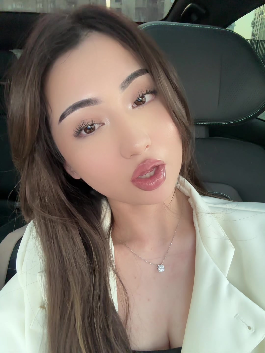 @Lunara