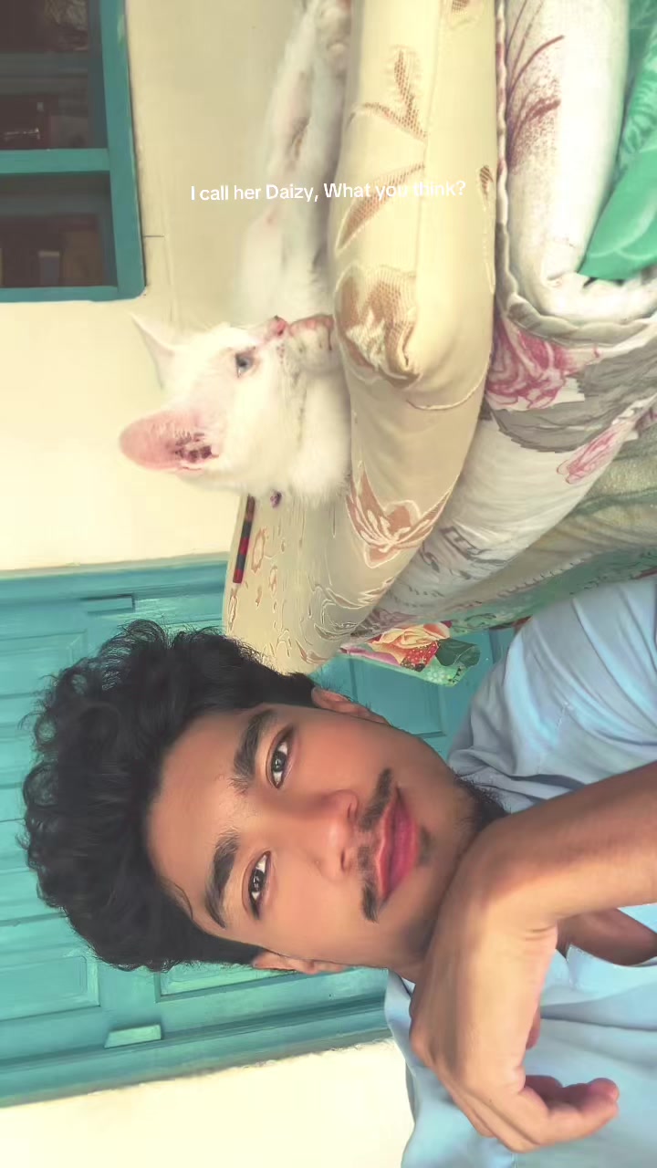 @𝐌𝐞𝐞𝐫𝐚𝐧🕊️