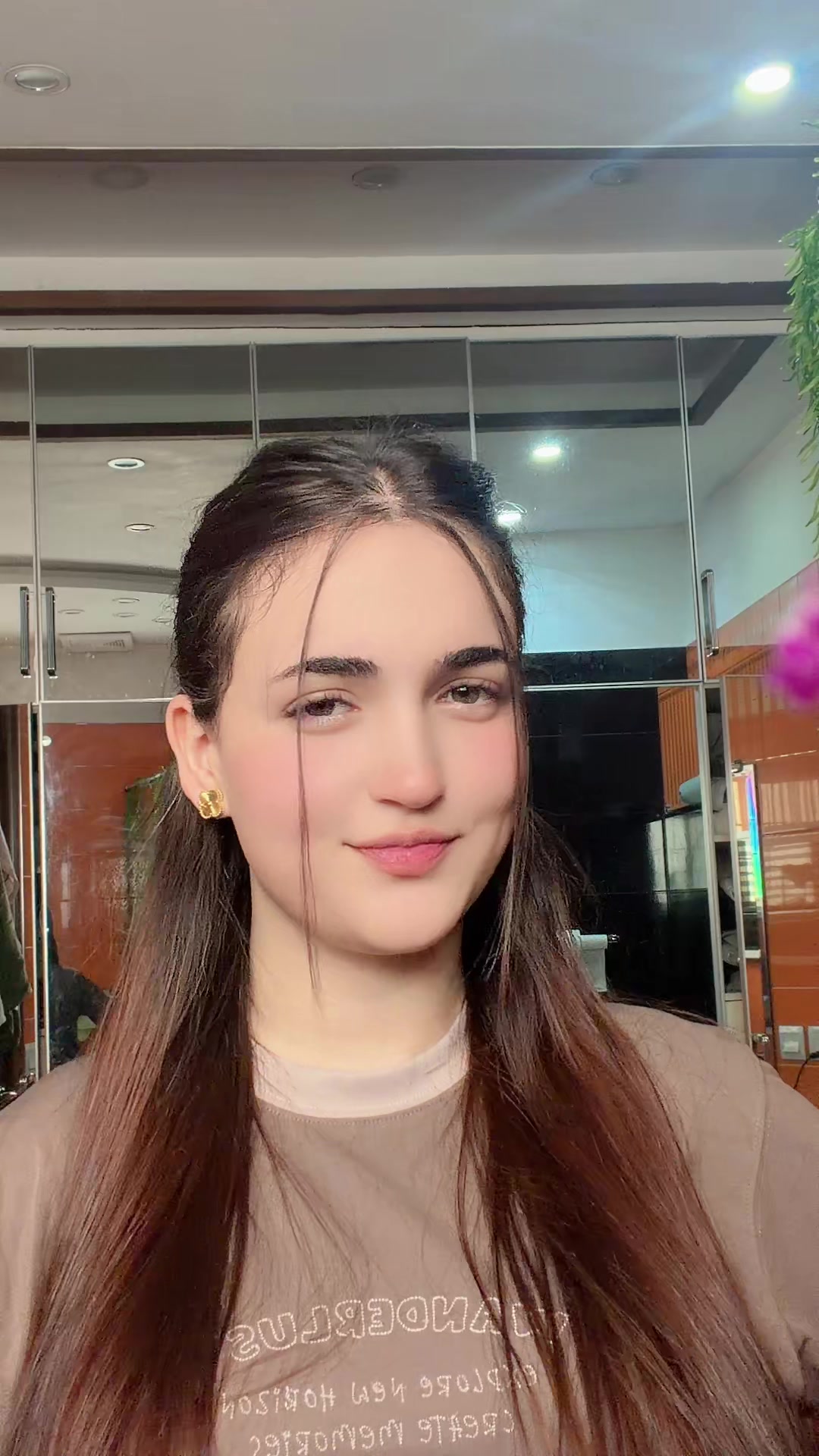 @aizakhaannn_