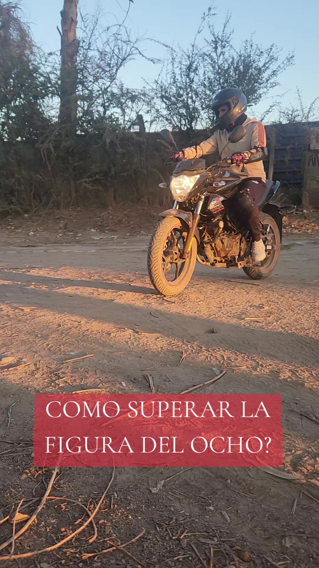 @CLASESDEMOTO.GIXXERMANIA