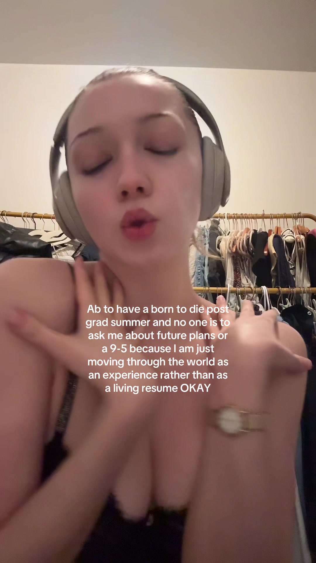 @saddestgirlinnewyork