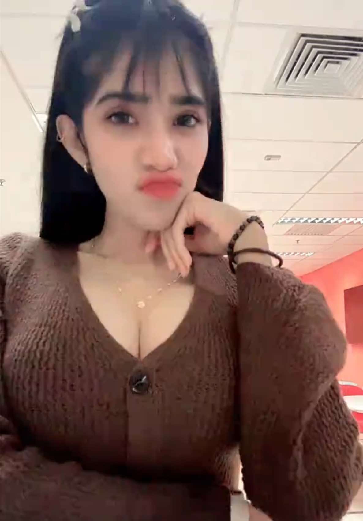 @dhanyalakshmiarivalagan