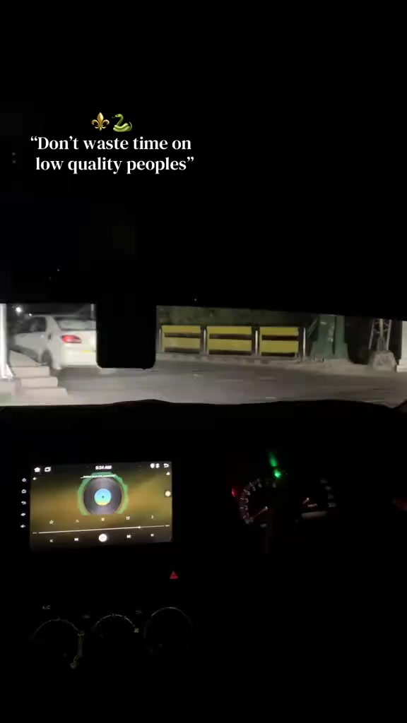 @SAQIB_8🚩