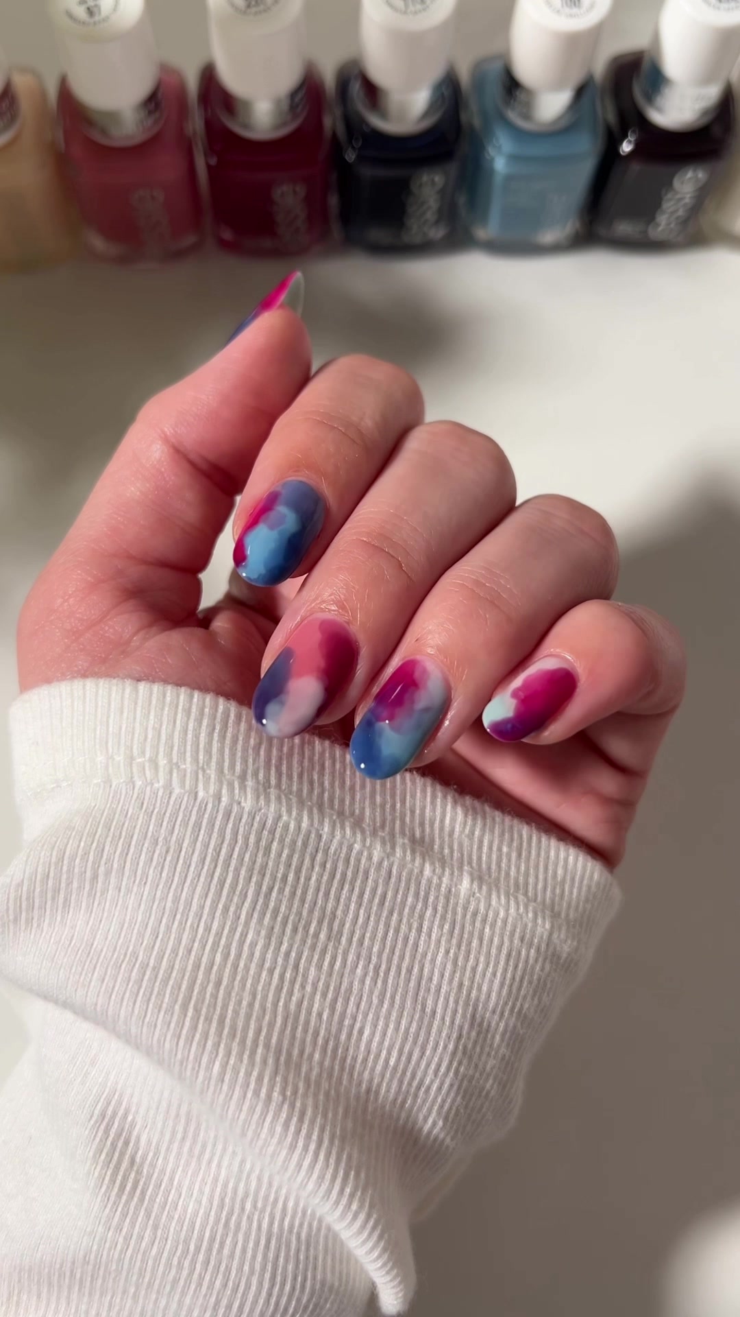 @essie
