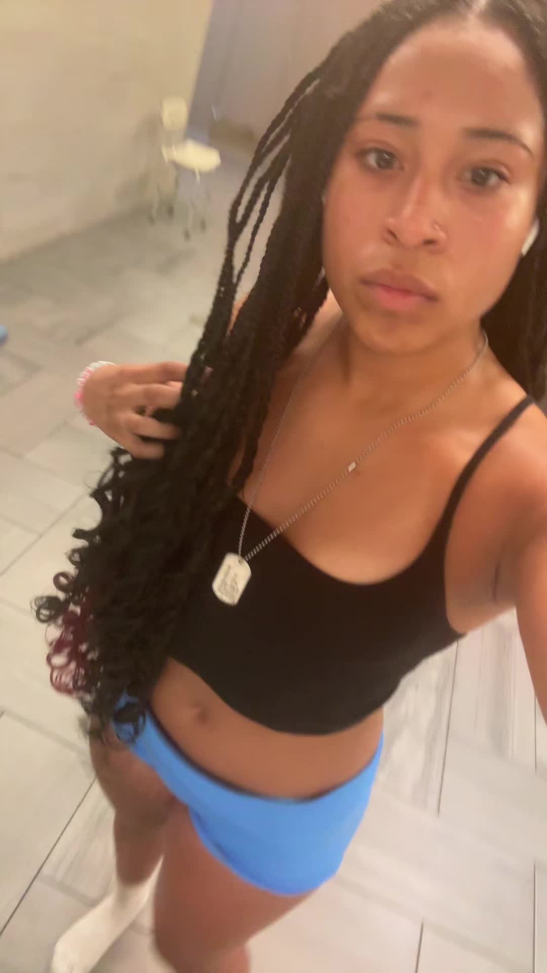 @mrsmotherlonglegs