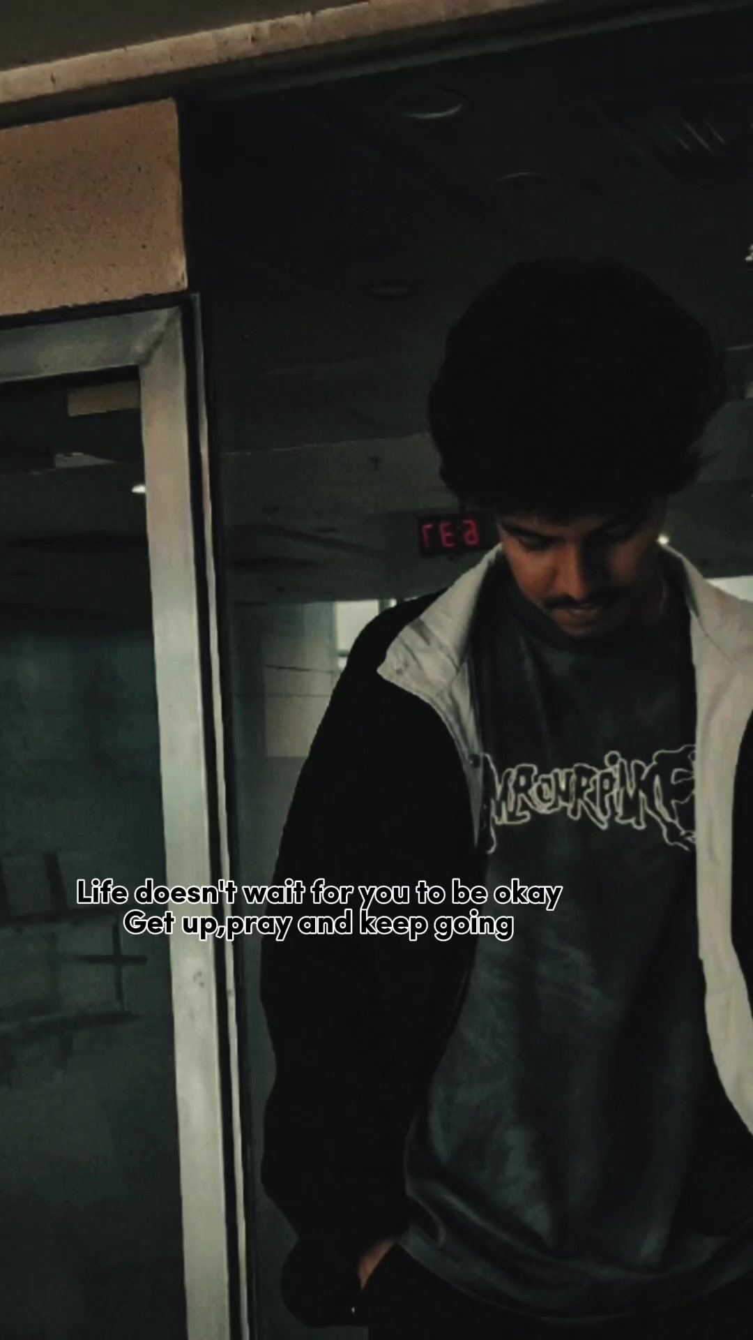 @SANTHOSH ๐ค๐ฝ