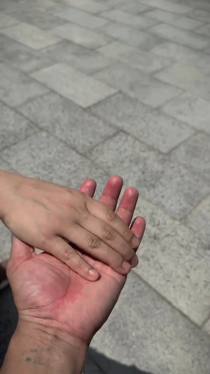 @H ❤️ S