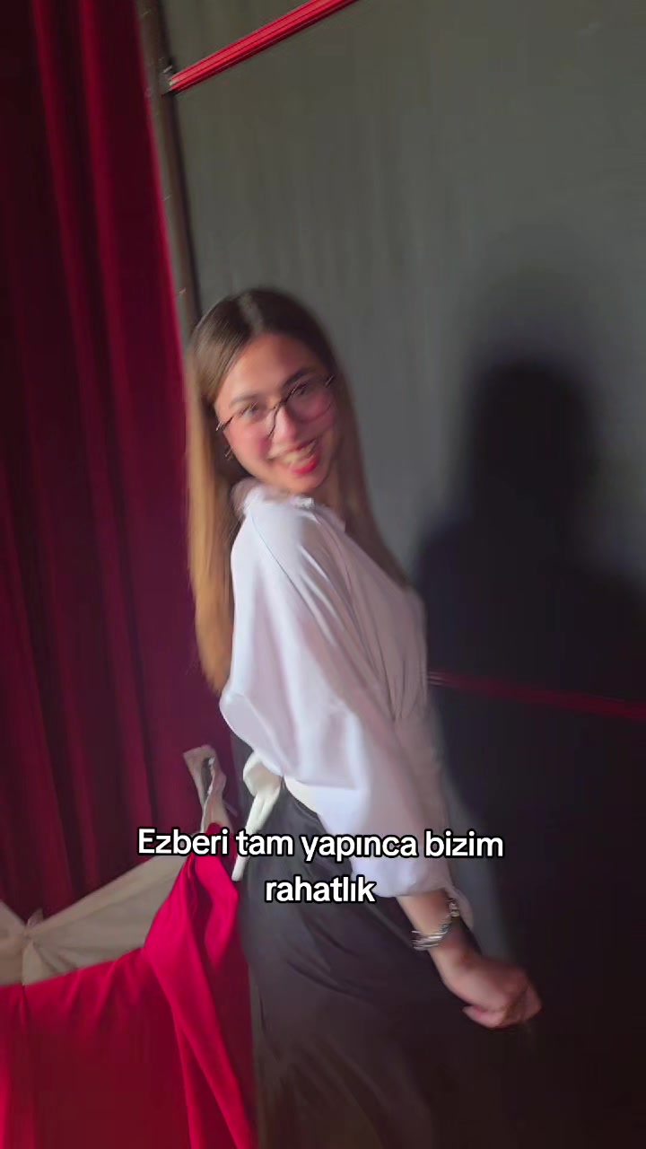 @heyitsmolly🫧